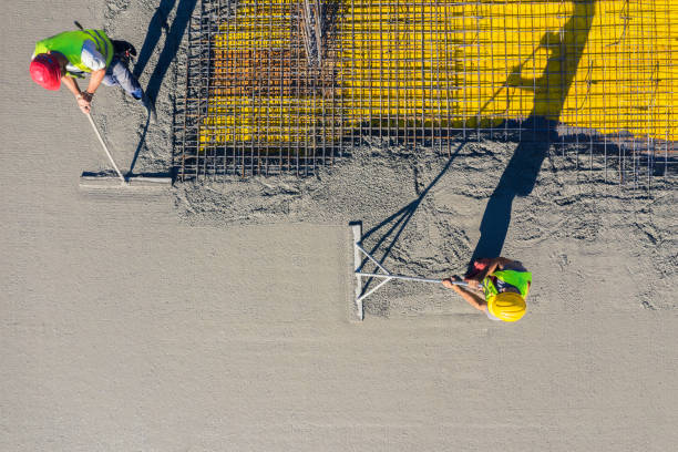 Best Concrete Pool Decks in Oakland, MO